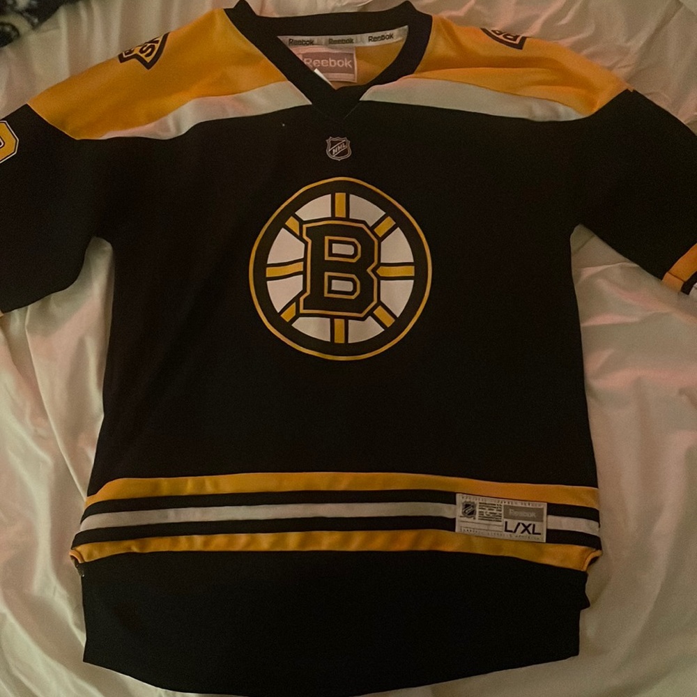 Bruins Youth Jersey - Perfect Condition